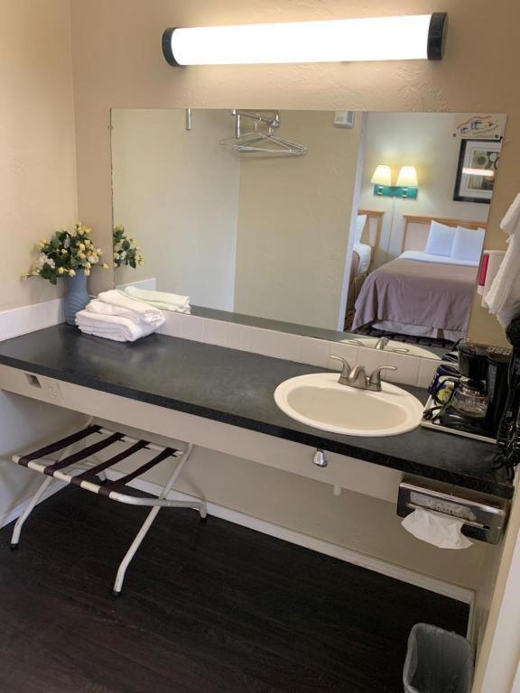 Economy Inn Reedsport Dış mekan fotoğraf